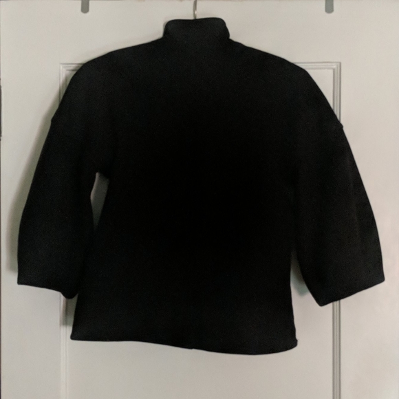 BCBG MaxAzria Cropped Black Jacket, sz XS - Picture 3 of 9